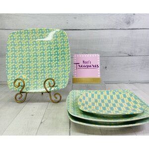 TR Trish Richman 2005 Yellow FLORAL Blue Square Stoneware Salad Plates Set of 3